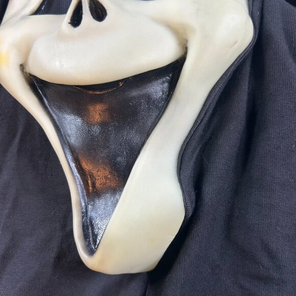 Vintage Ghost Face Scream Smile Mask‎ 90s Y2K White Fun World DIV Two Nostril - Picture 10 of 13